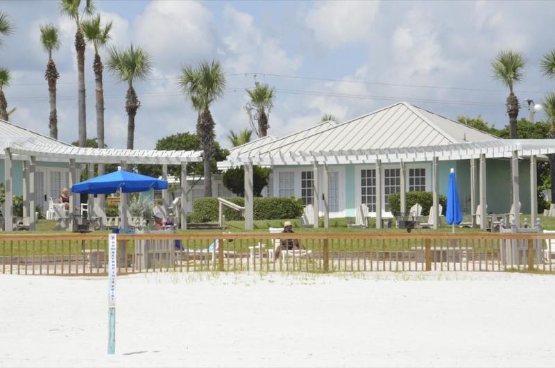 Coconut Palms Beach Resort نيو سميرنا بيتش المظهر الخارجي الصورة